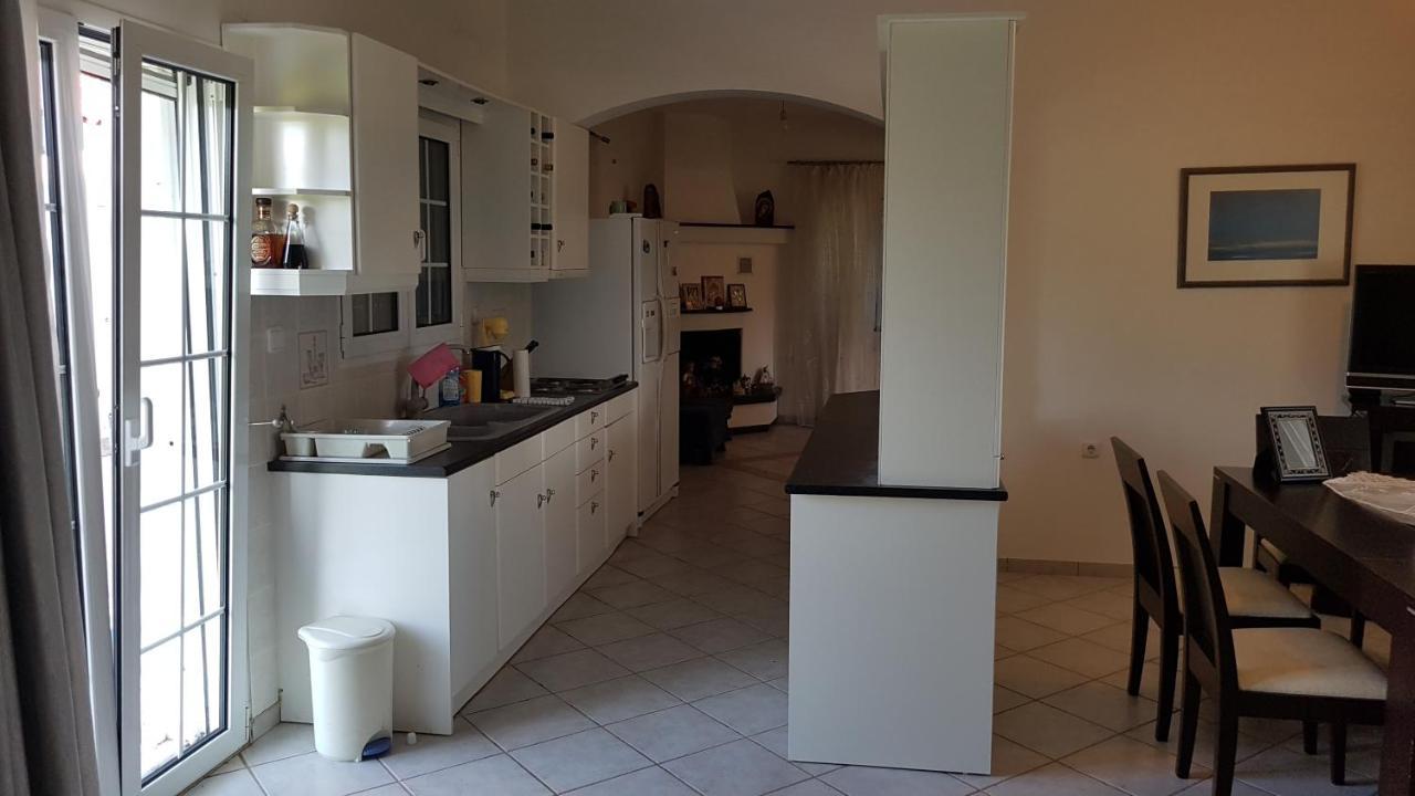 Silver Villa Raches Maisonette & Green Kouvéla 외부 사진